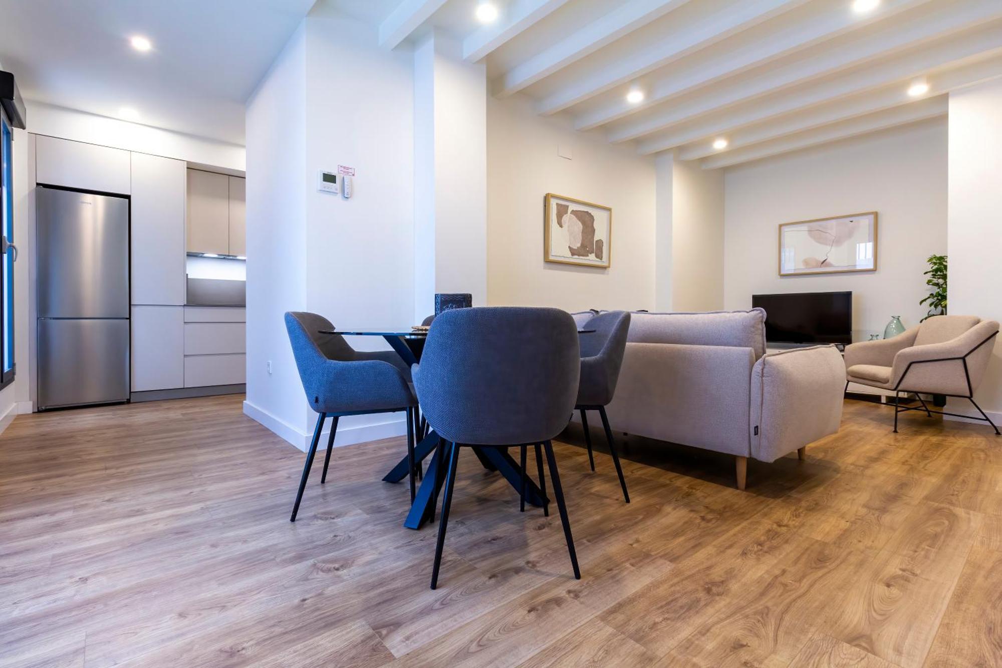 Alohamundi Puerta Osario II Apartment เซบีญา ภายนอก รูปภาพ