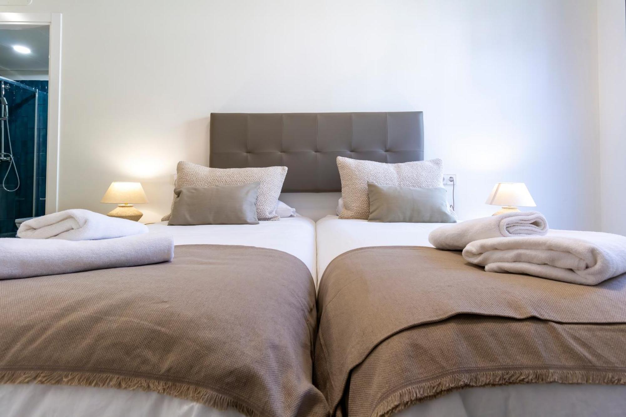 Alohamundi Puerta Osario II Apartment เซบีญา ภายนอก รูปภาพ