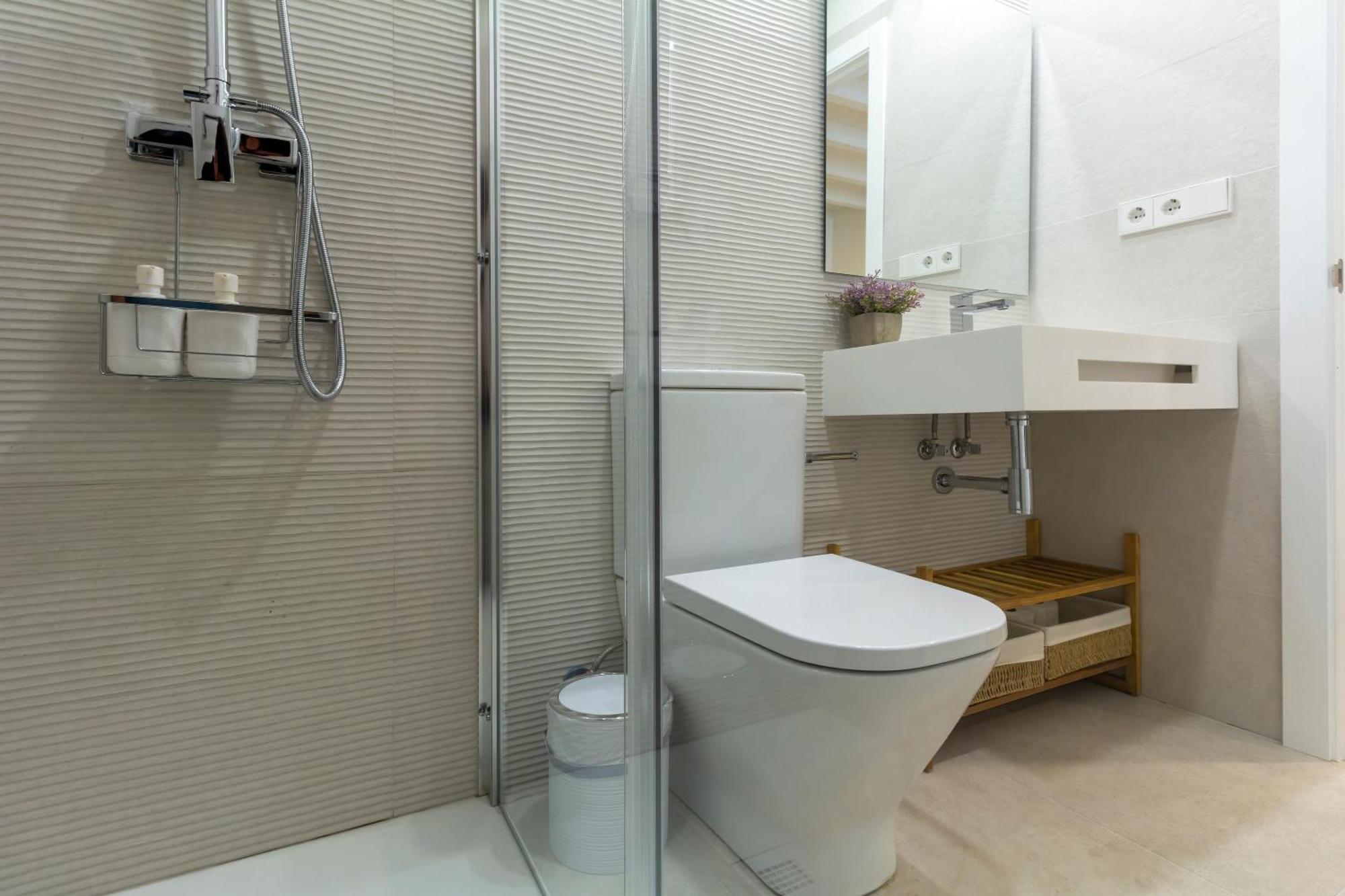 Alohamundi Puerta Osario II Apartment เซบีญา ภายนอก รูปภาพ